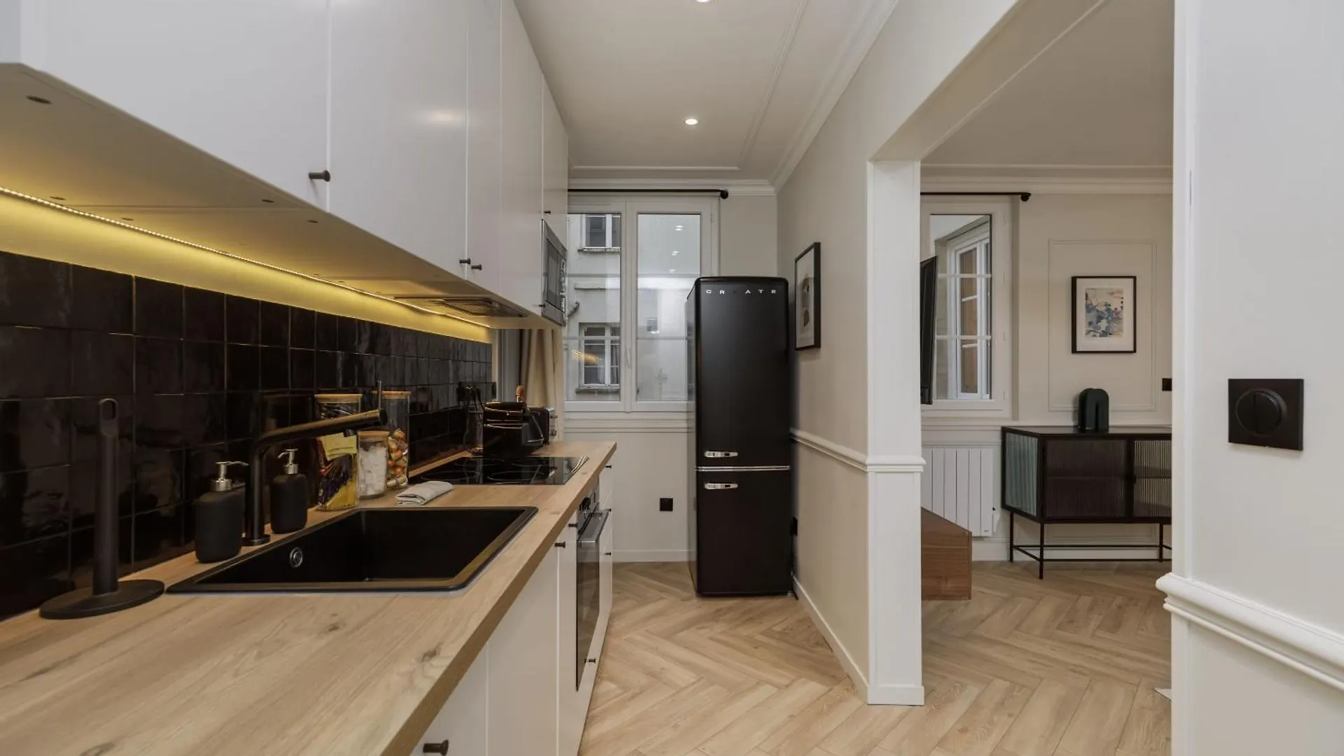 Poetic Stay - Louvre Paříž Apartmán