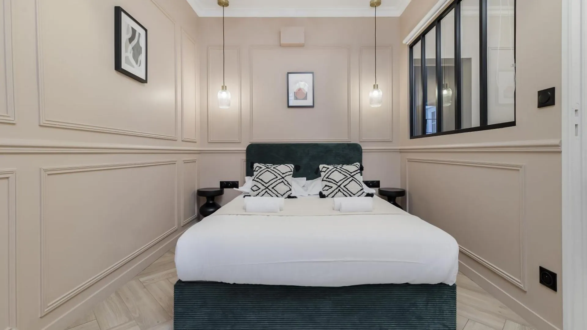Poetic Stay - Louvre Paříž Apartmán