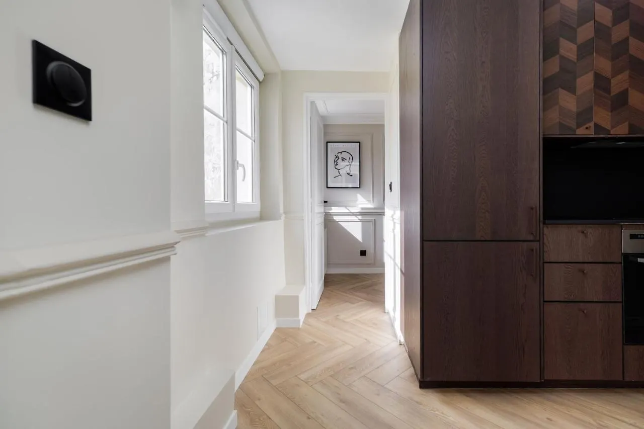 Apartment Poetic Stay - Louvre Paris