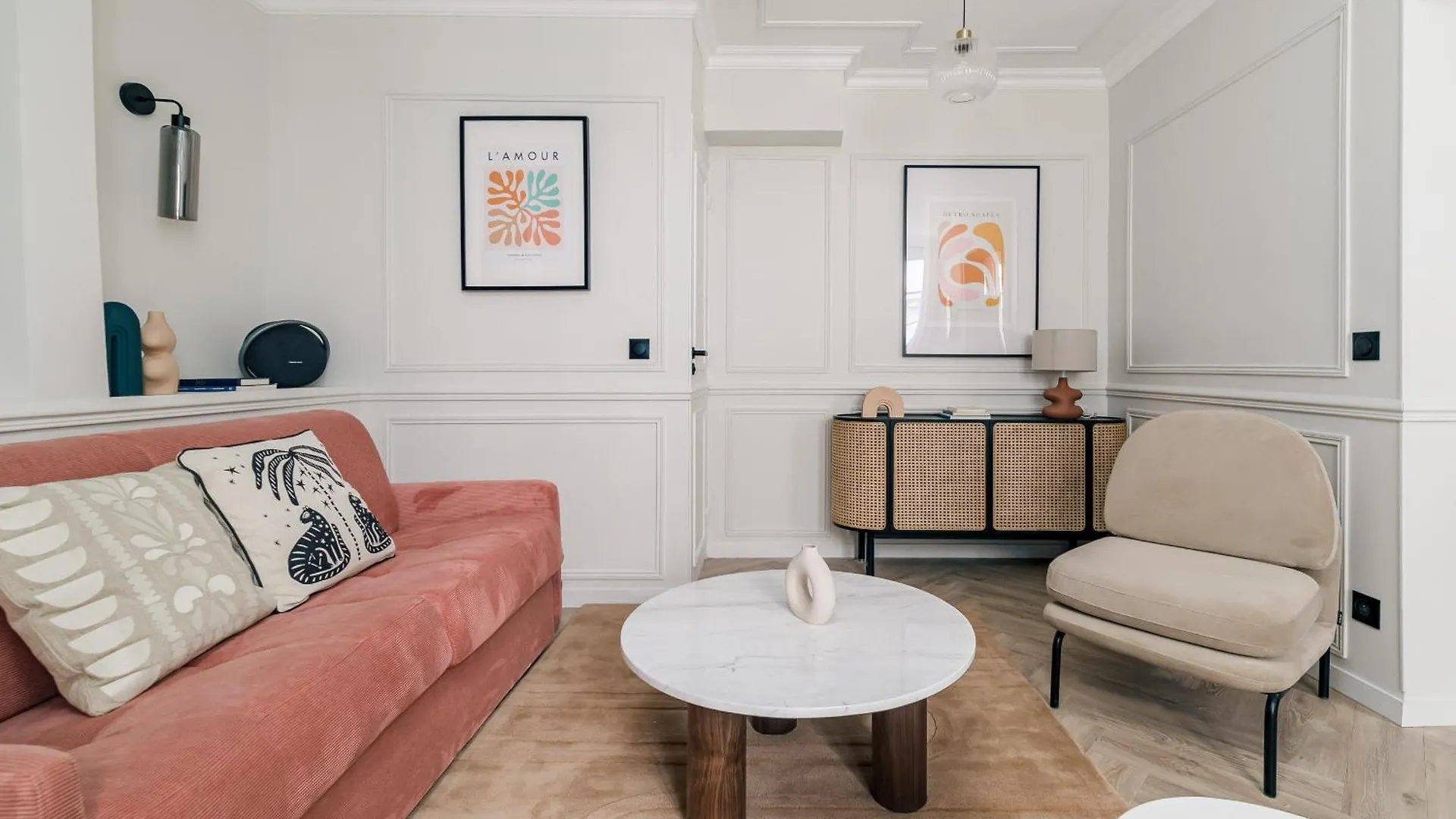 Apartment Poetic Stay - Louvre Paris France