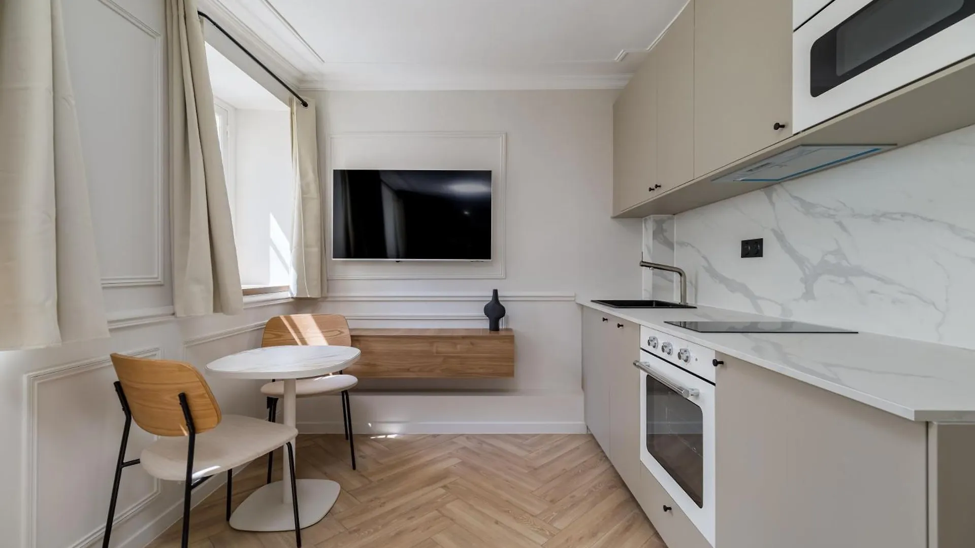 Apartment Poetic Stay - Louvre Paris